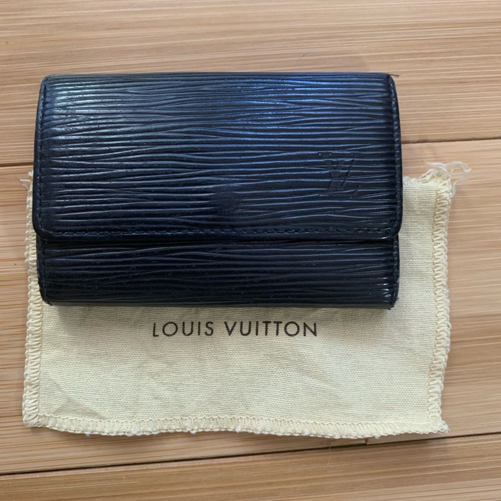 Louis Vuitton Epi key holder pouch